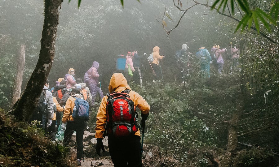 To the peak of Fansipan